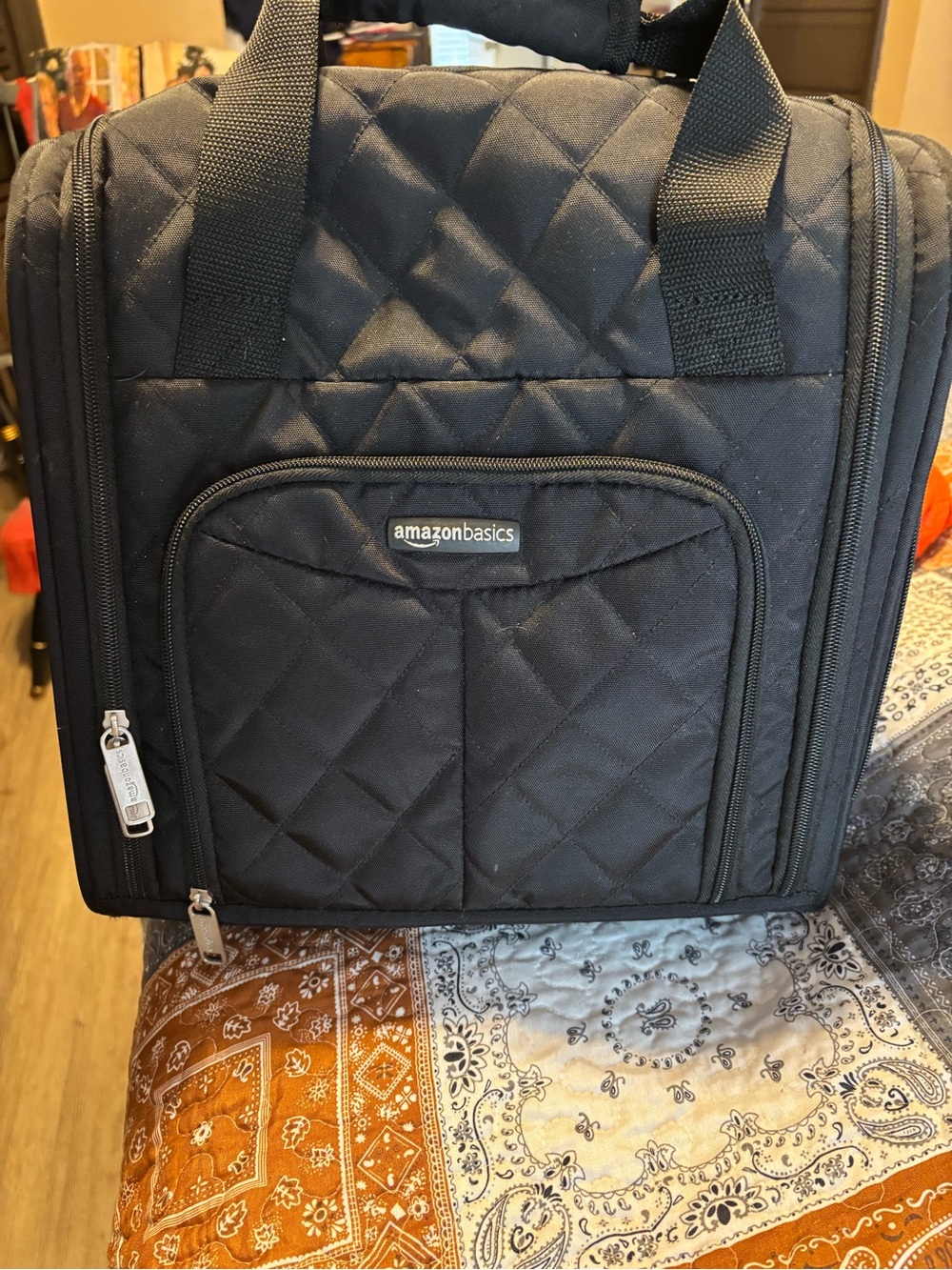 AmazonBasics Black Quilted Travel Tote Bag